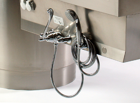 Knee-operated mixing tap-1